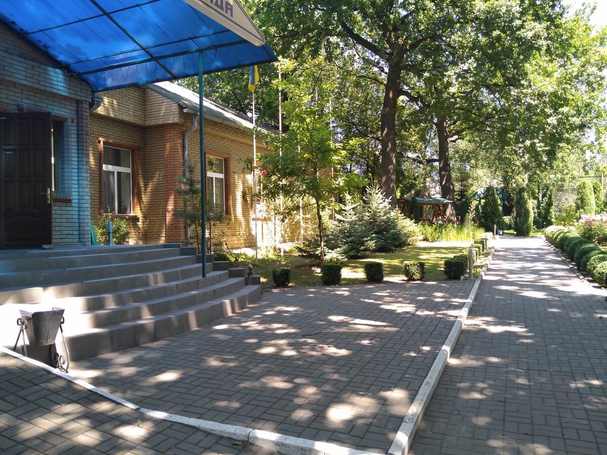 Отель Атлантида Славянск-15